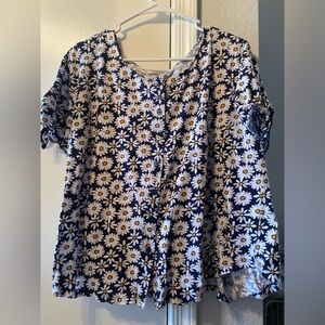 LOFT Daisy Cotton top